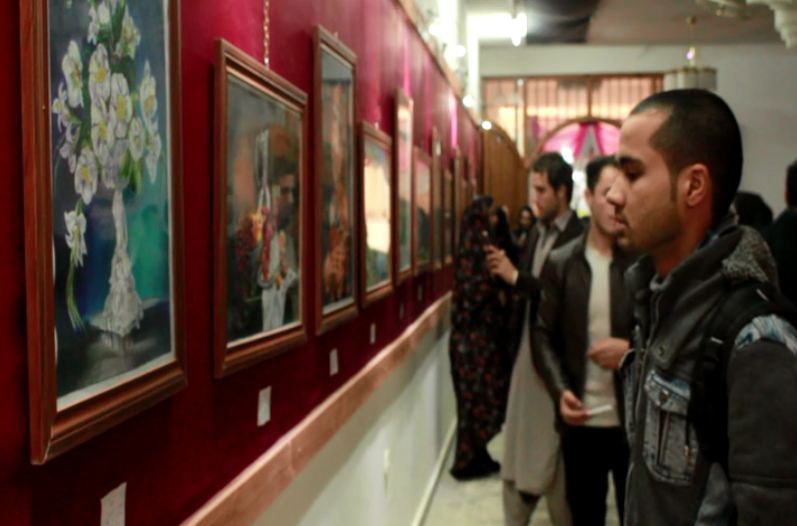 نمایش 52 تابلوی نقاشی به دفاع از حقوق زنان در هرات