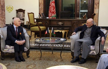 رییس جمهور با نماینده ارشد ملی ناتو در افغانستان دیدار کرد
