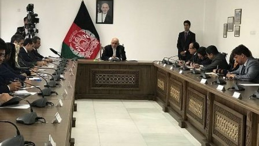 غنی:  واردات افغانستان 12 برابر صادرات آن است