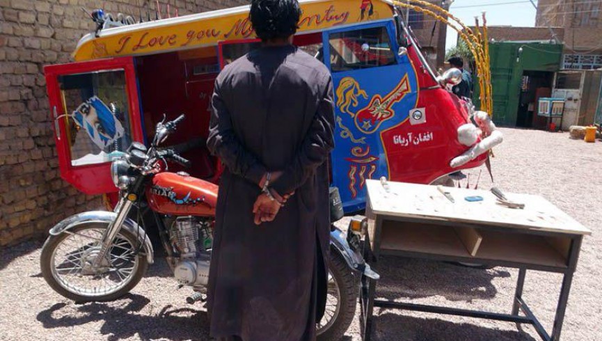 دوربین‌های امنیتی یک خلافکار را در هرات به دام انداخت
