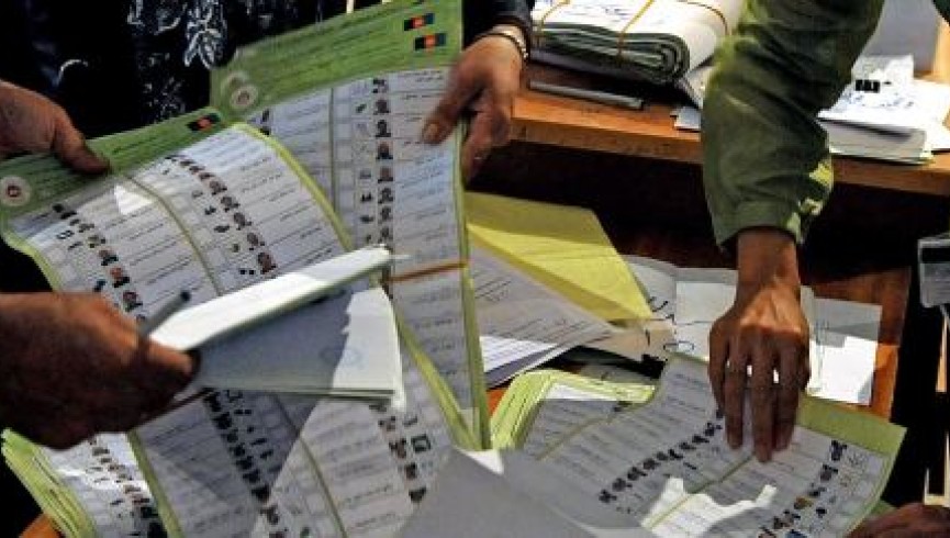 احزاب سیاسی بار دیگر به تغییر نظام انتخاباتی کشور تاکید کردند