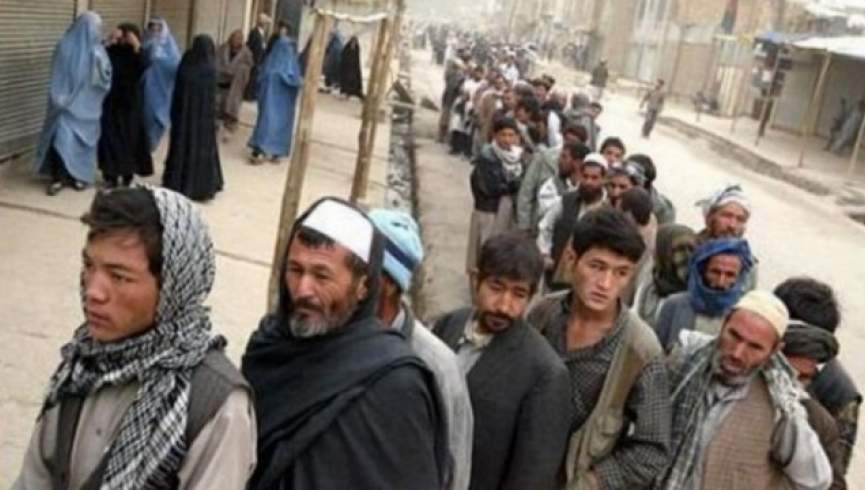 40 درصد شهروندان خواهان ترک افغانستان هستند/ شمار مهاجران افغان به شش میلیون نفر رسیده است