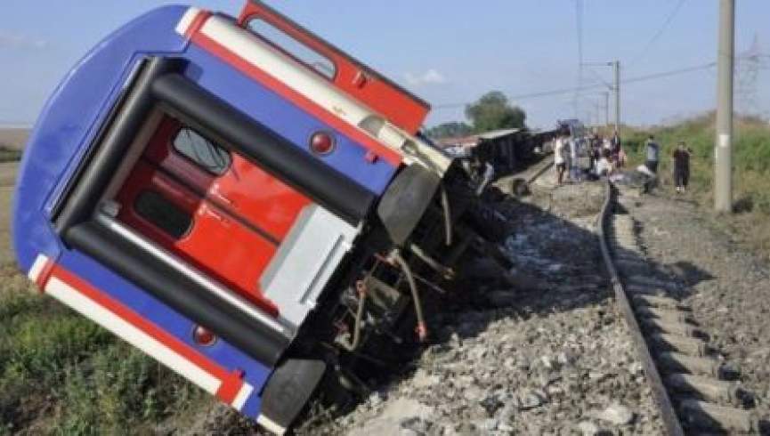 خروج قطار از خط ریل در ترکیه 10 کشته بر جای گذاشت