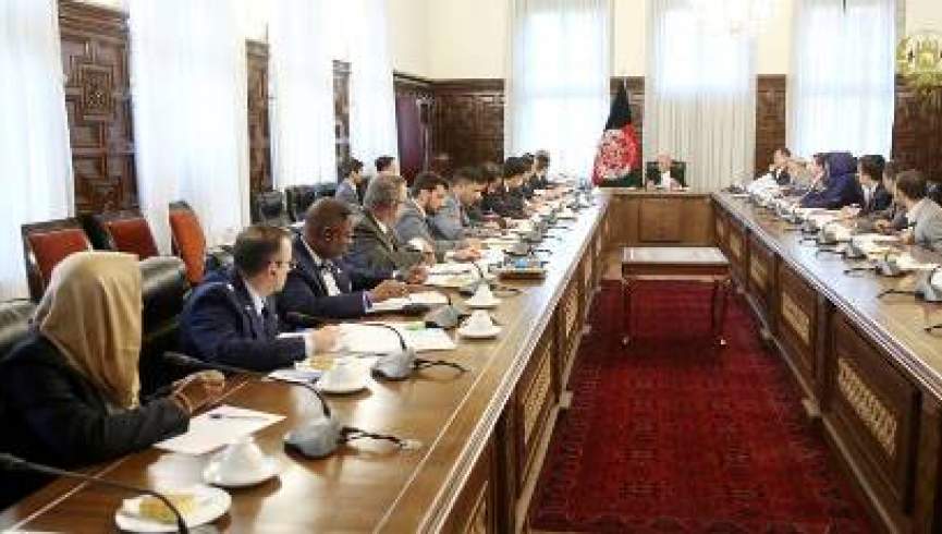 کمیسیون تدارکات 4 قرارداد به ارزش یک میلیارد افغانی را تایید کرد