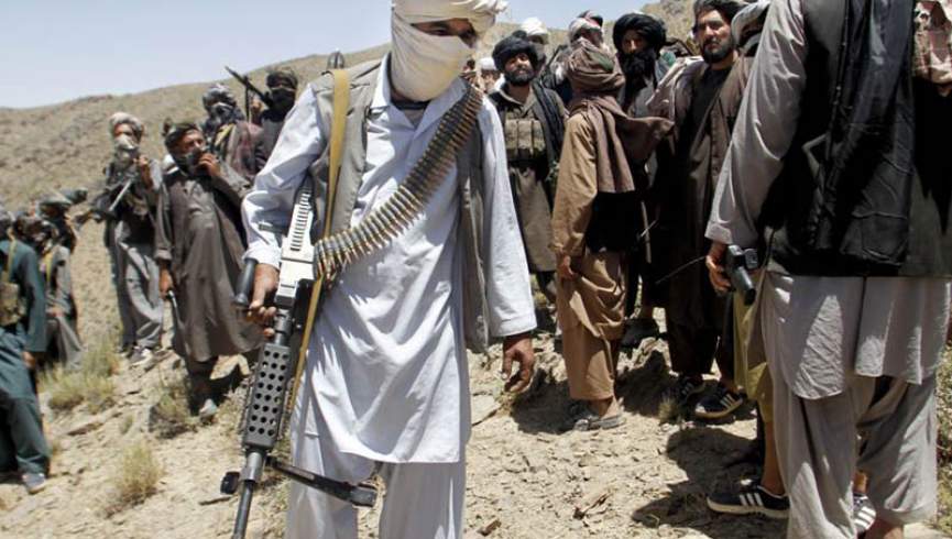 طالبان به چند پاسگاه امنیتی در هرات یورش بردند