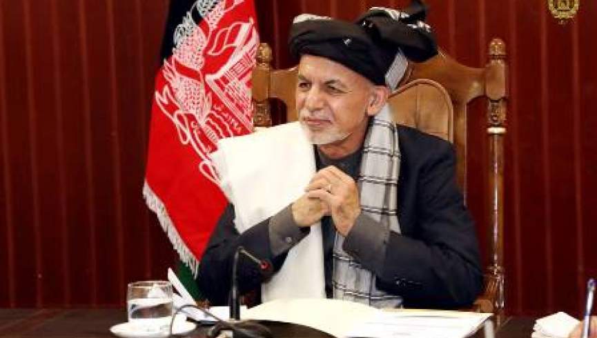 غنی: طالبان به مذاکرات بین‌الافغانی آماده شوند/اختیار صلح را به دست بیگانه‌ها نمی‌دهیم