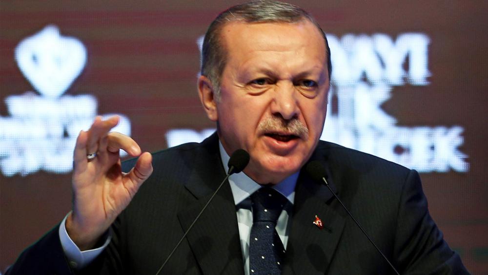 اردوغان: تروریست ها قادر به تجزیه ترکیه نیستند