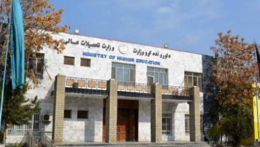 اساتید دانشگاه‌های دولتی از تحصن درسی هشدار دادند