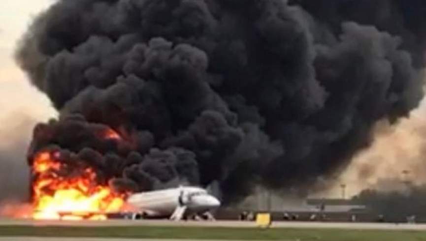 شمار تلفات آتش‌‌سوزی هواپیمای روسی به 41 نفر رسید