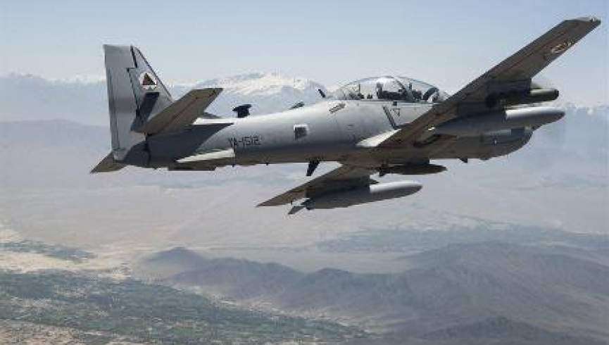 نیروهای هوایی ارتش به یک تجمع بزرگ طالبان در فاریاب حمله کردند