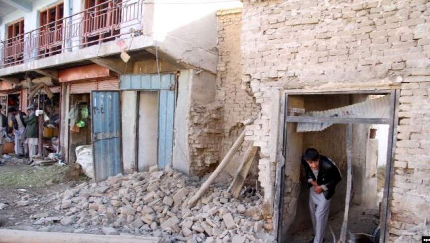 حمله انتحاری با موتر بمب‌گذاری شده در مرکز ولسوالی آب‌بند غزنی؛ 4 کشته و ده‌ها زخمی