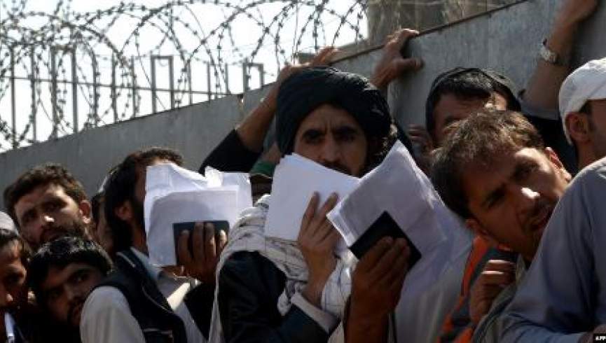 پاکستان روند صدور ویزه به افغان‌ها را متوقف کرد