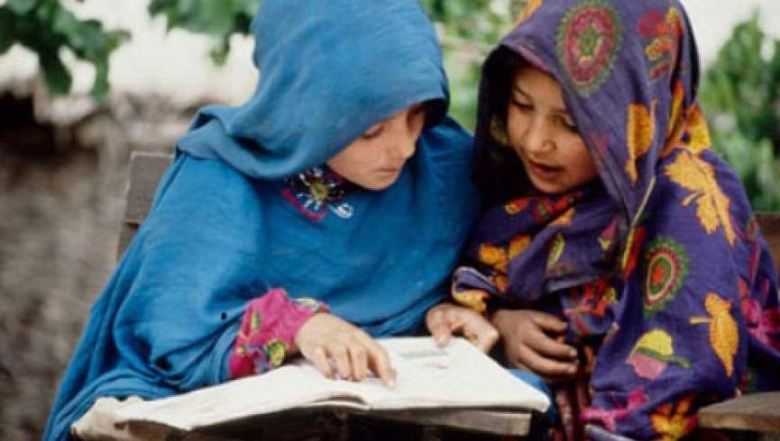 نهادهای مدنی: حق آموزش دختران در روند صلح، خط سرخ غیرقابل معامله تعریف شود