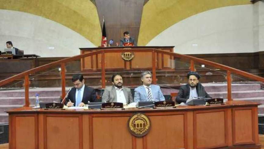 رییس جمهور مانع نظارت مجلس از فساد در گمرکات شده است