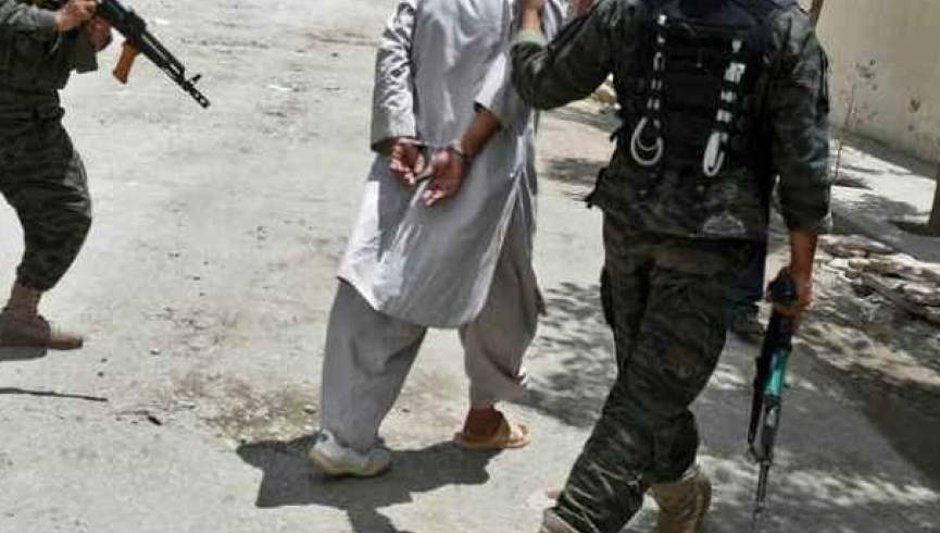 سرباز پیوسته به طالبان در مرکز بادغیس دستگیر شد