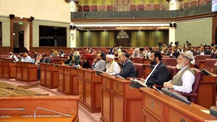 مجلس: میزبانی کشورهای همسایه از هیات طالبان فاز جدید جنگ نیابتی در افغانستان است