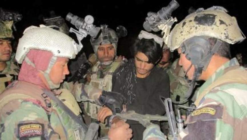 نیروهای امنیتی 12 غیرنظامی را از بند طالبان در ارزگان رها کردند