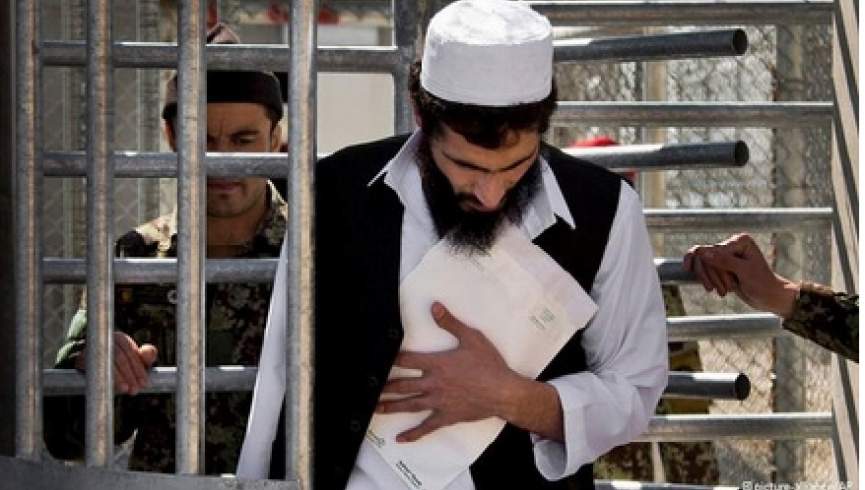 محمداشرف غنی فرمان رهایی 5 هزار زندانی طالبان را صادر کرد