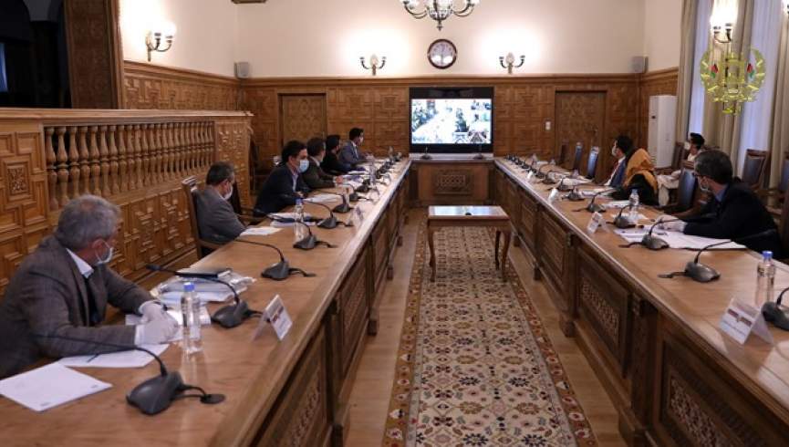 برگزاری نشست کابینه با اشتراک والیان؛ تعدیل بودجه ملی بخاطر مبارزه با کرونا تایید شد