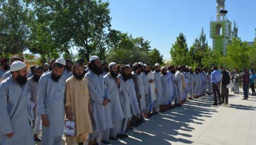 افغان حکومت ۵۰ نور طالب زندانیان له بنده خوشي کړل