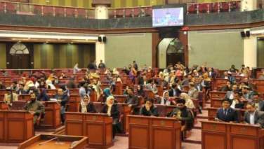 مجلس پرداخت‌های وزارت صحت را تا پایان بررسی‌های فساد متوقف کرد