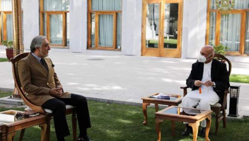 رئیس جمهور با داکتر عبدالله درباره مشکلات پروسه صلح گفتگو کرد