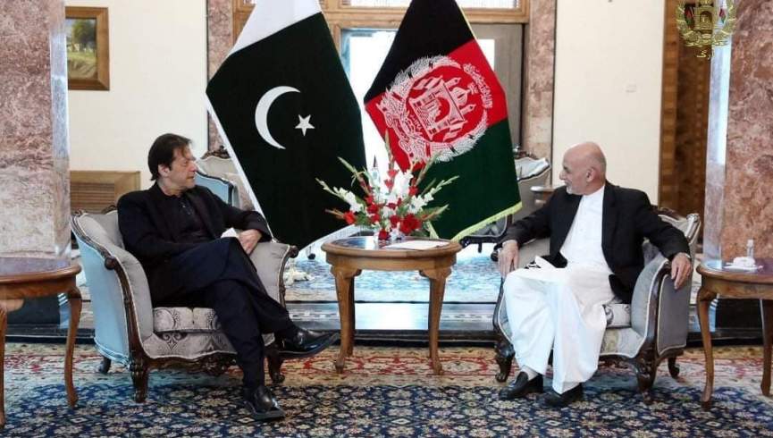 خان در کابل؛ حمایت از جمهوریت یا تقویت امارت؟