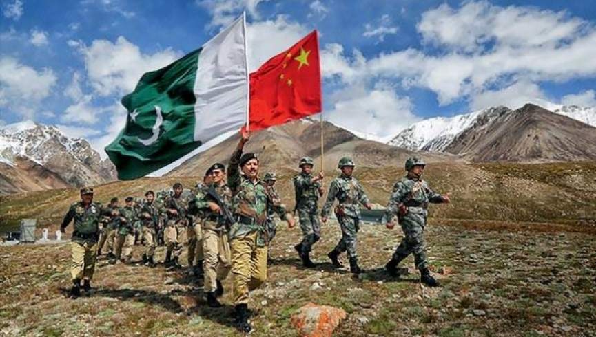 دیدار مقامات نظامی چین و پاکستان؛ امضای تفاهمنامه همکاری دفاعی