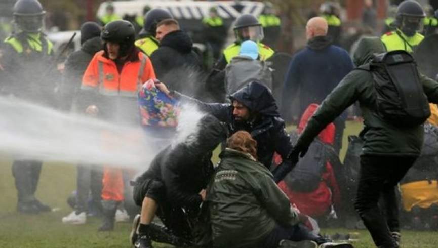 بحران کرونا؛ تظاهرات خشونت آمیز در هالند