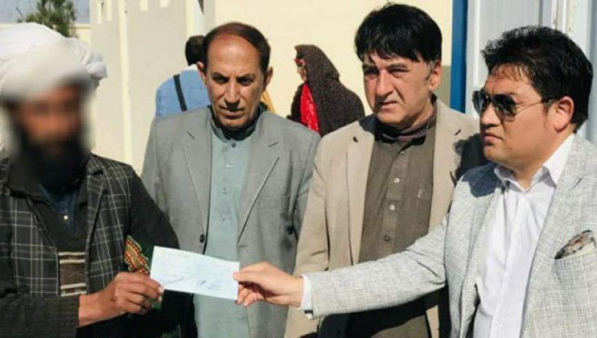 برای 1300 خانواده بیجا شده در هرات روند توزیع پول نقد آغاز شد