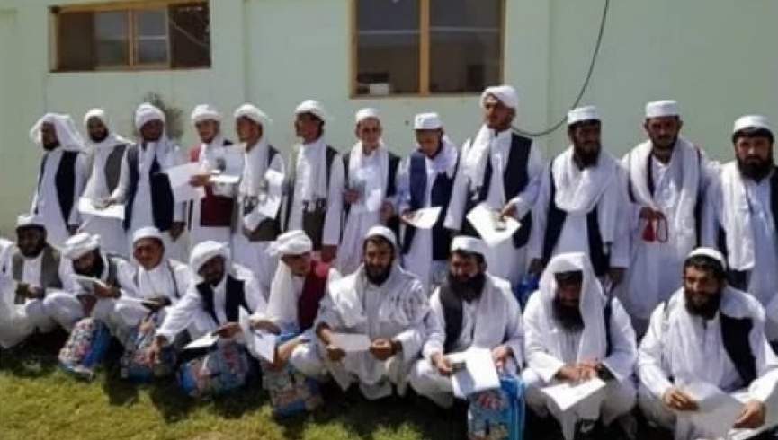 طالبانو بغلان کې ۶۵ افغان سرتېري خوشي کړي دي