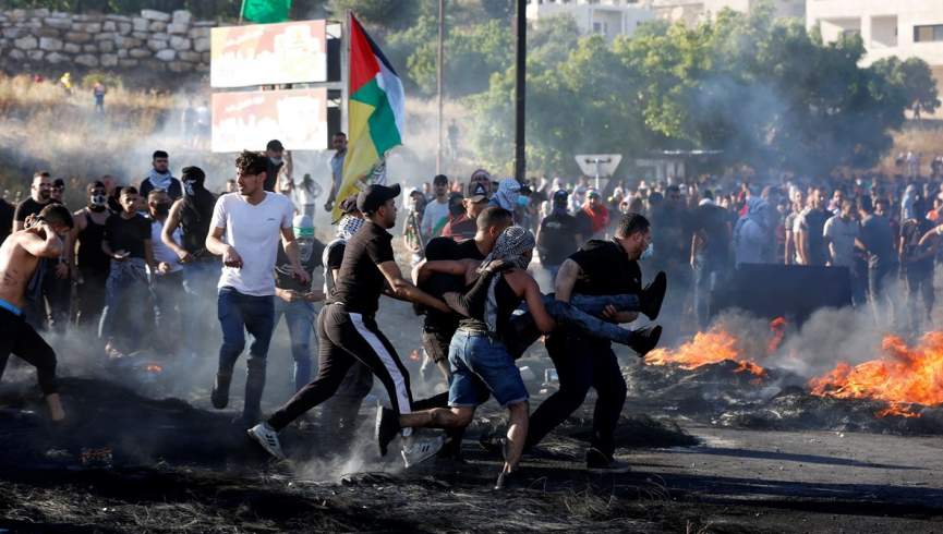 حمله نظامیان اسراییلی به معترضان فلسطینی در نابلس ۲۱ مجروح برجای گذاشت