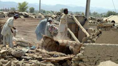 زلزله در پاکستان بیش از 300 کشته و زخمی برجا گذاشت