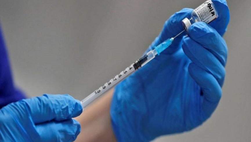 مقام محلی فراه: روزانه تا 200 تن در قریه‌های فراه واکسین کرونا دریافت می‌کنند