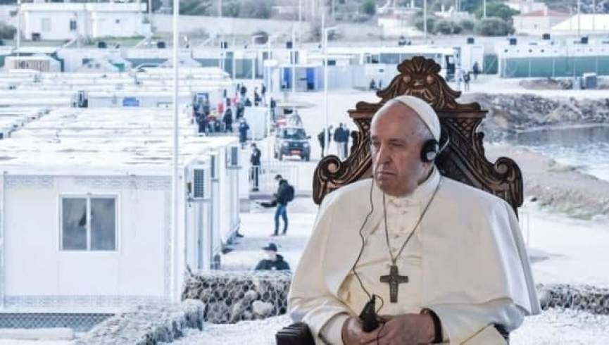 پاپ فرانسیس با مهاجران افغان در جزیره لسبوس دیدار کرد