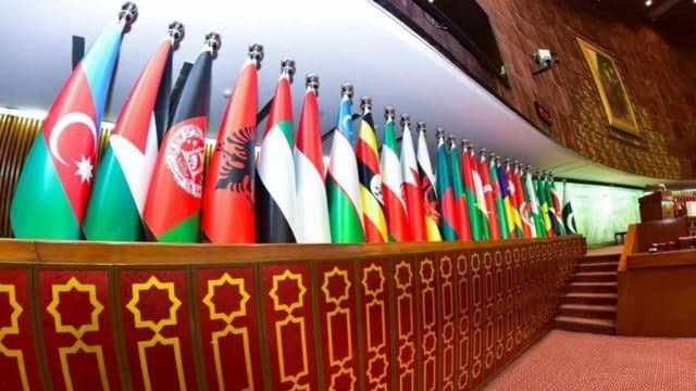 بیرق سه رنگ افغانستان در نشست اسلام آباد برافراشته شد