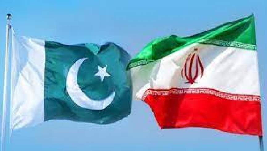 فارن افیرز: پاکستان و ایران برای مدیریت طالبان با هم کار می‌کنند 