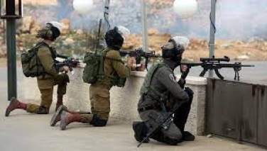  دو نظامی  اسرائیلی در حمله فرد فلسطینی زخمی شدند