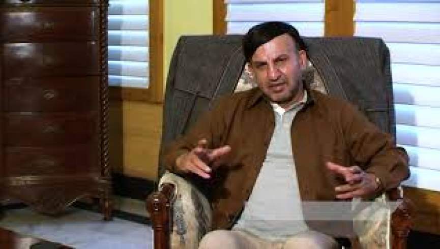 حشمت غنی: حامد کرزی افغانستان را فروخته بود