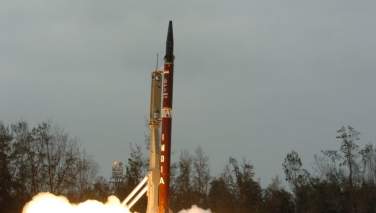 هند یک «راکت بالستیک اتمی» را با موفقیت آزمایش کرد