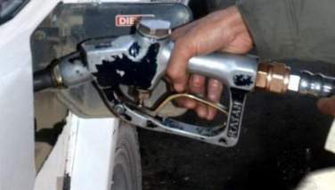 طالبان: برخی حلقات در افزایش قیمت نفت دست دارند