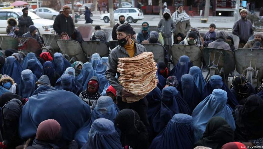 کمیته نجات: سطح فقر در افغانستان 33 درصد افزایش یافته است
