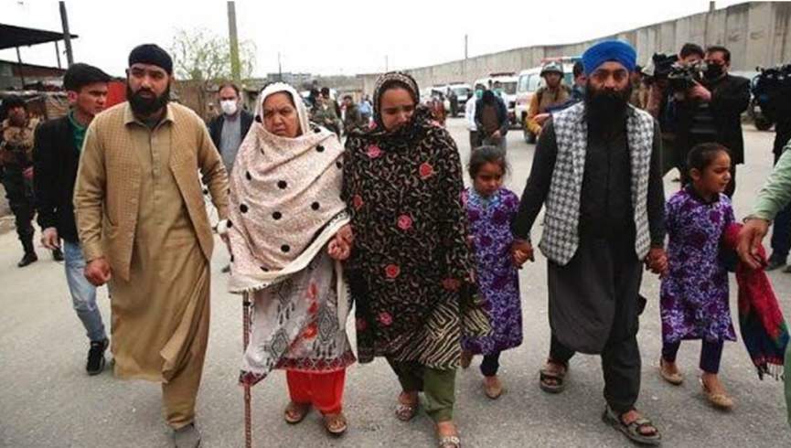 نزدیک به 30 شهروند سیک افغانستان را ترک کردند