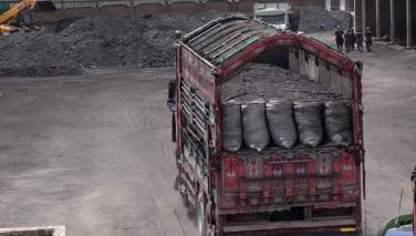 روند انتقال 400 هزار تن ذغال سنگ به کابل را آغاز شد