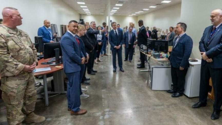 وزیر خارجه امریکا با مهاجران افغان در قطر دیدار کرد