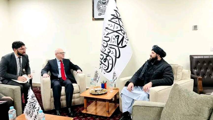 سرپرست وزارت دفاع طالبان با سفیر ترکیه دیدار کرد