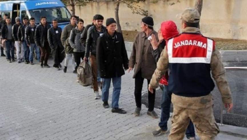 طی یک هفته؛ ترکیه بیش از ۲ هزار مهاجر عمدتا افغان را اخراج کرد