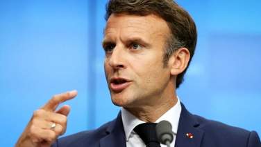رئیس جمهور فرانسه قانون افزایش سن متقاعدی را امضا کرد