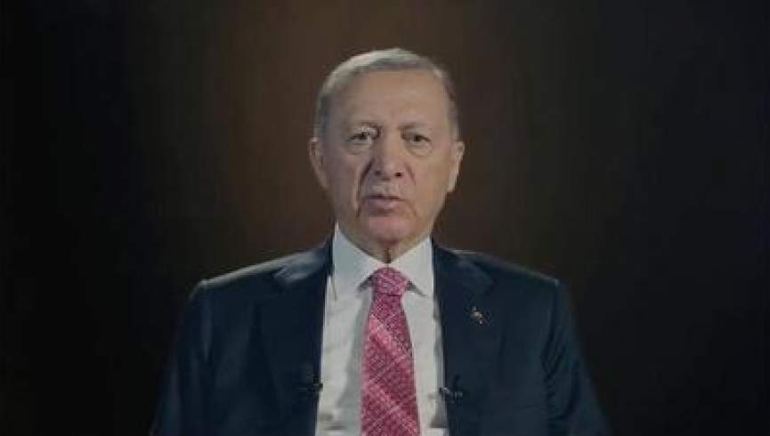 اردوغان در برنامه تلویزیونی دچار مشکل جسمی شد