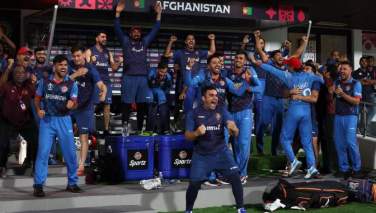 تیم ملی کرکت افغانستان تیم پاکستان را با تفاوت 8 ویکیت شکست داد